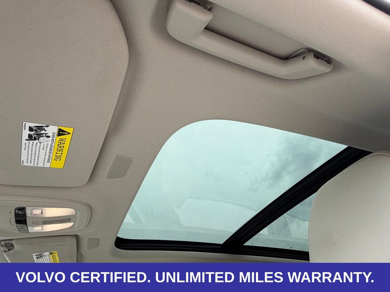 Certified 2025 Volvo V90 B6 Cross Country Ultra AWD/4WD image 29