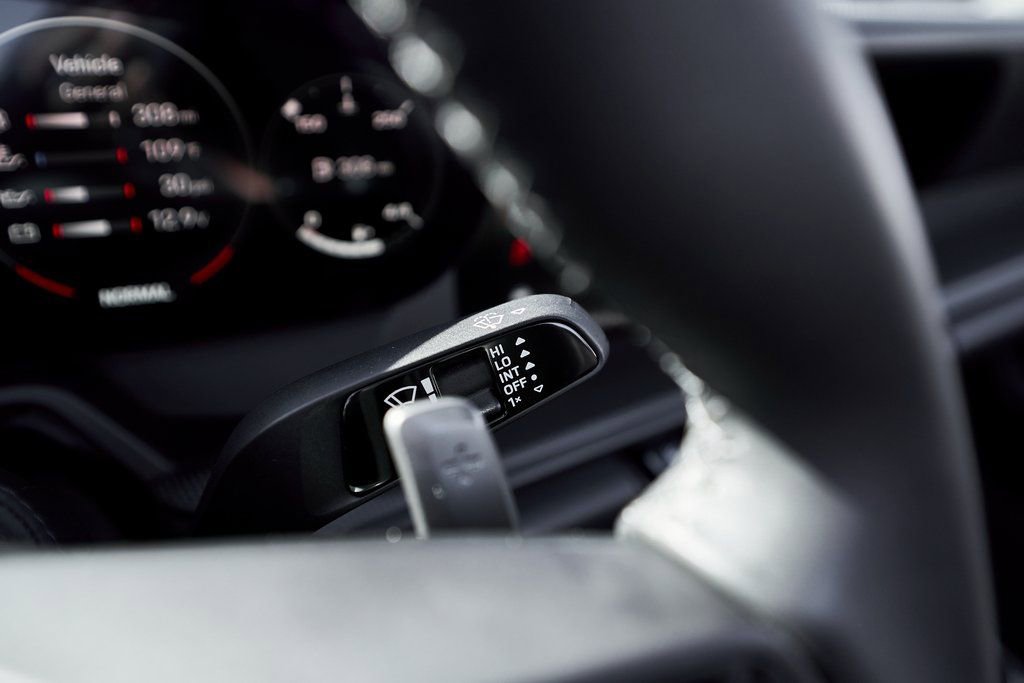 Used 2024 Porsche 911 Carrera GTS w/ Premium Package image 47