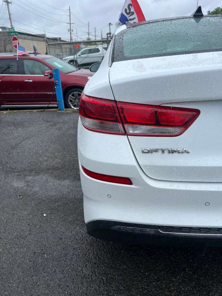 Used 2019 Kia Optima LX w/ LX Premium Package FWD image 7