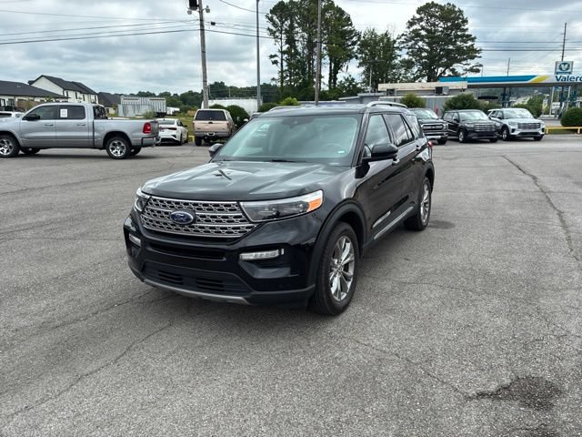 Used 2023 Ford Explorer Limited w/ Equipment Group 301A AWD/4WD image 62