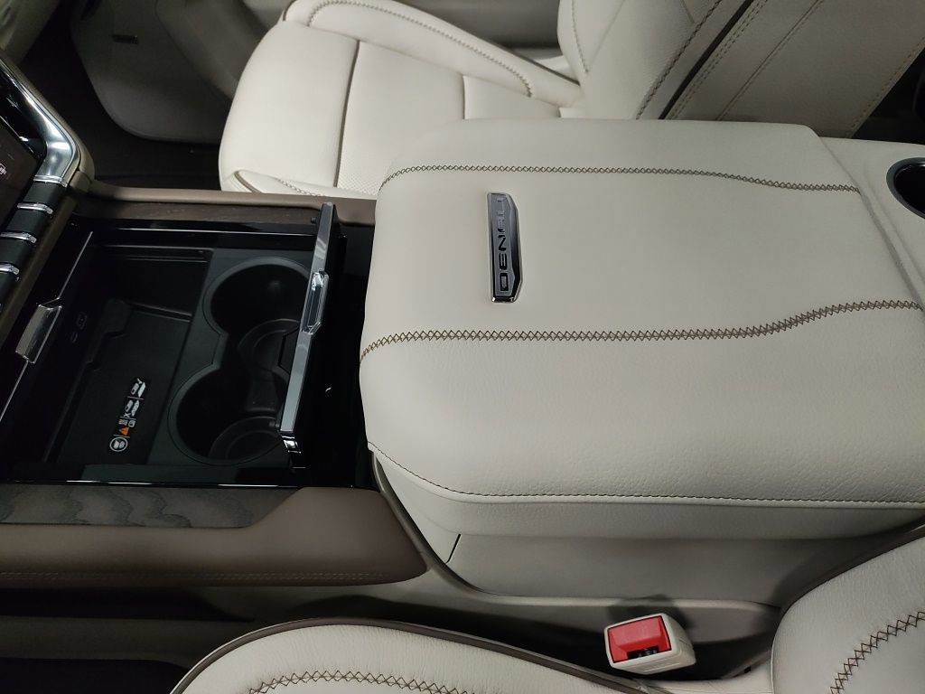 New 2026 GMC Yukon XL Denali w/ Sun & Power Step Package image 35