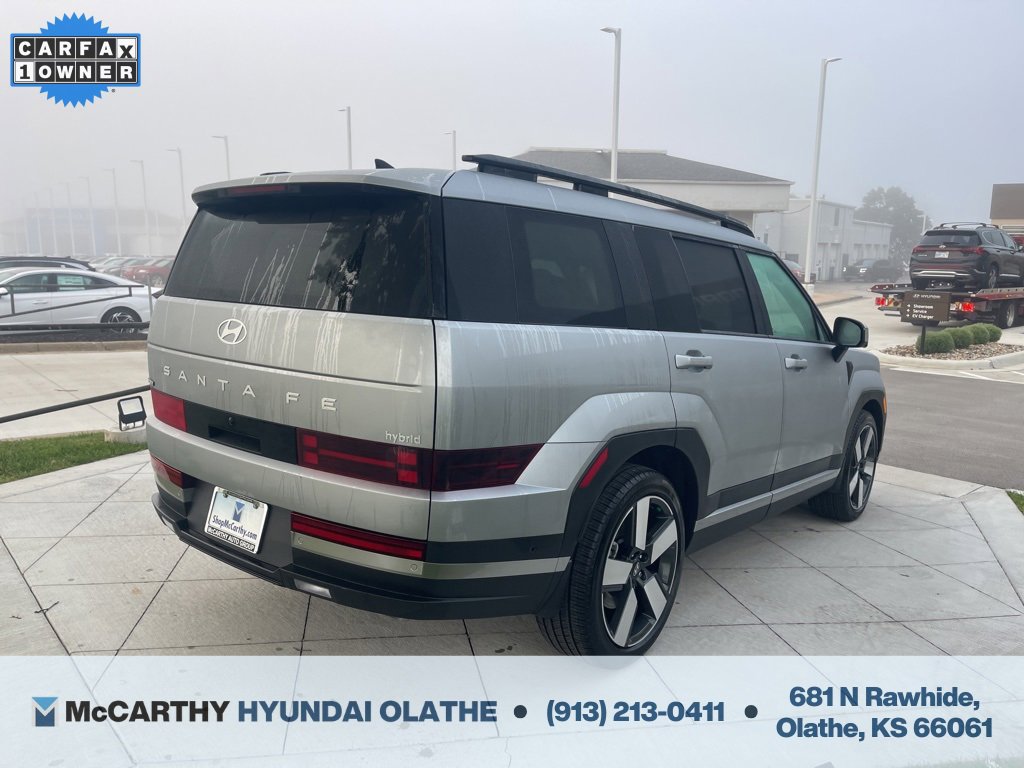 Used 2025 Hyundai Santa Fe Limited image 18