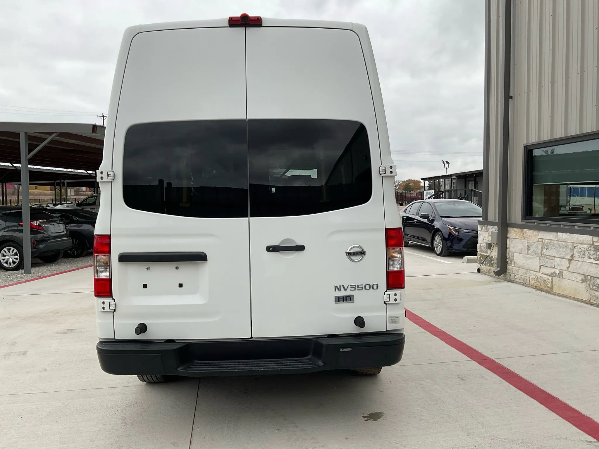 Used 2012 Nissan NV 3500 S w/ All Around Window Pkg image 7