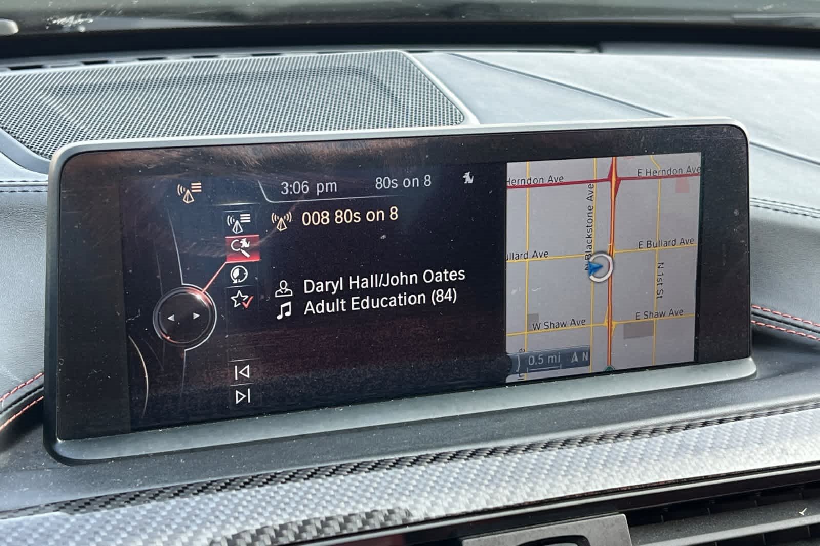 Used 2015 BMW M4 Convertible image 21