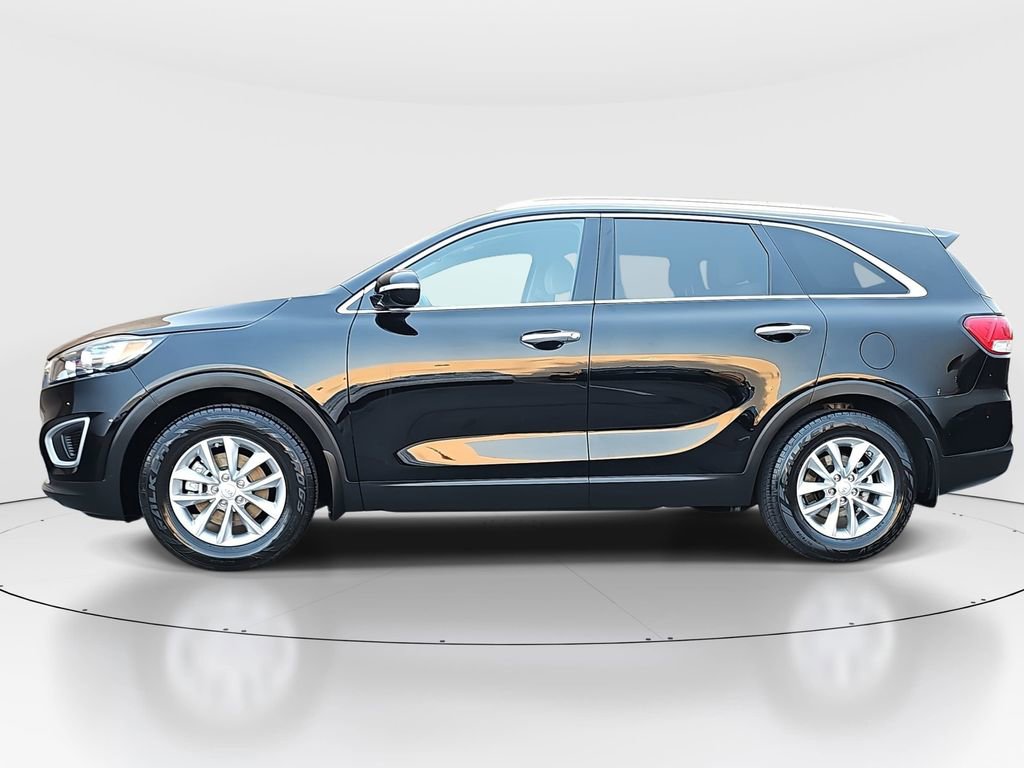 Used 2018 Kia Sorento FWD image 8