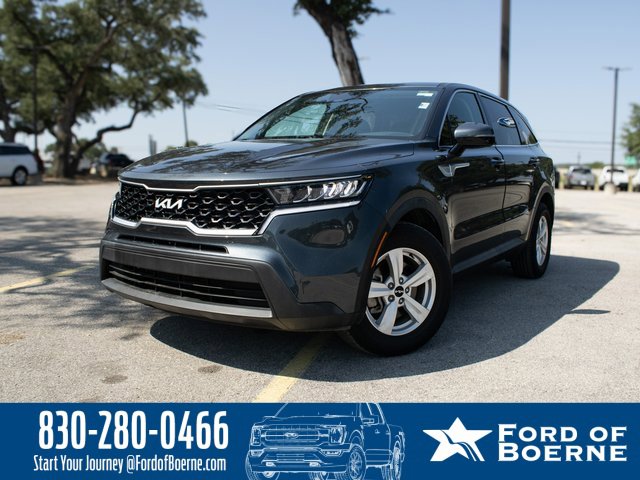 Used 2023 Kia Sorento LX