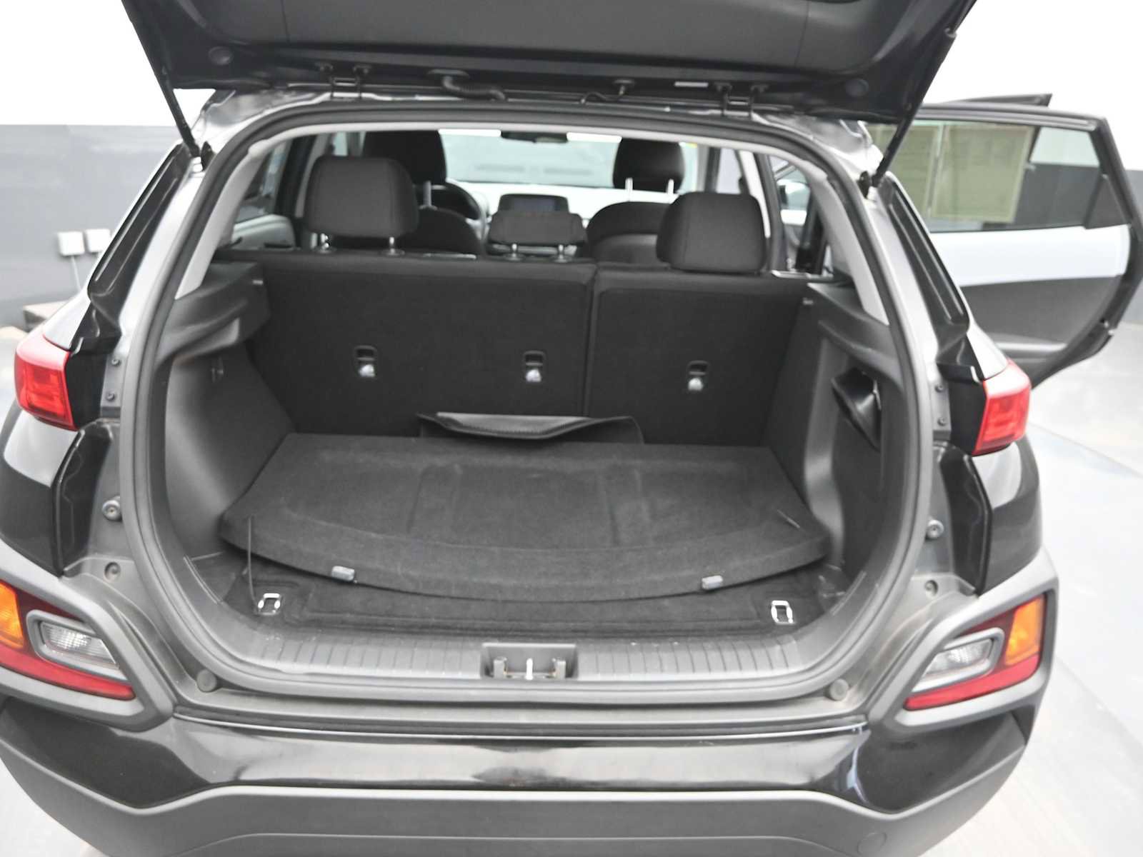 Used 2018 Hyundai Kona SEL image 13