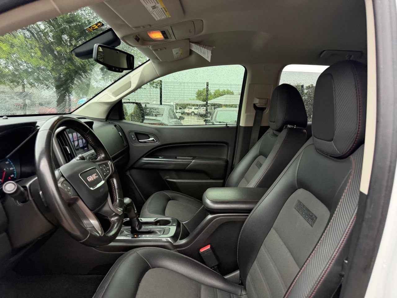 Used 2017 GMC Canyon SLE w/ All Terrain Package AWD/4WD image 10