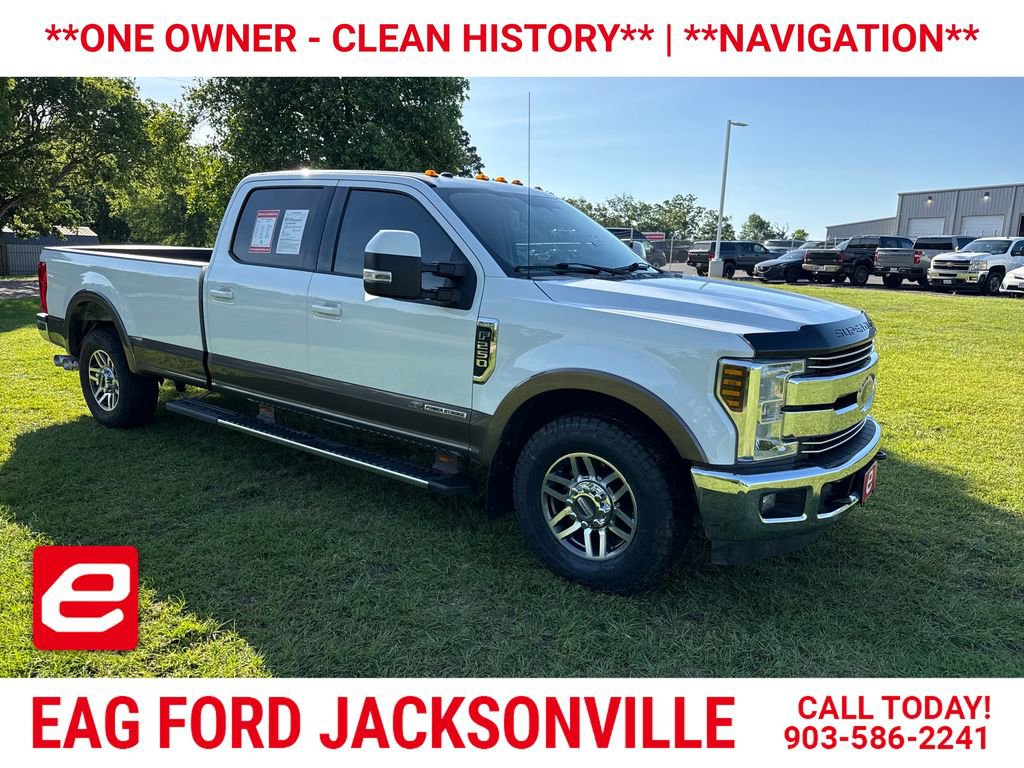 Used 2018 Ford F250 Lariat w/ Lariat Value Package RWD image 1