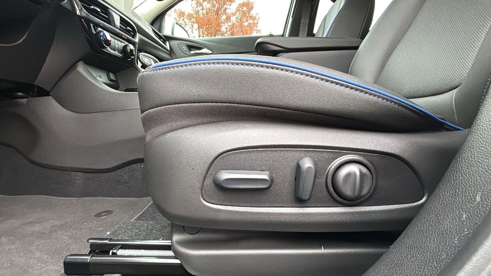 New 2026 Buick Encore GX Sport Touring w/ Advanced Technology Package image 24