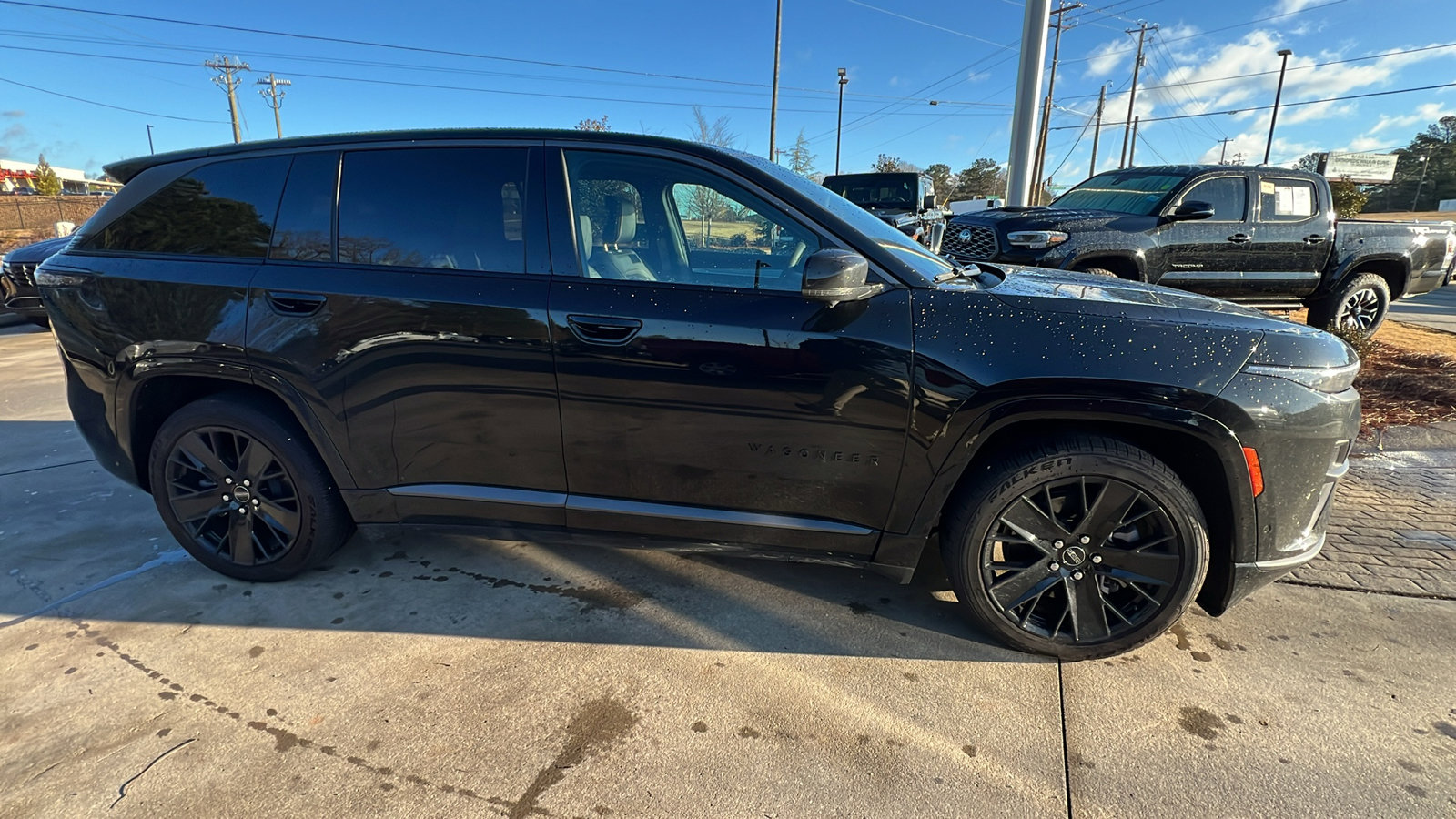 Used 2024 Jeep Wagoneer Launch Edition image 7