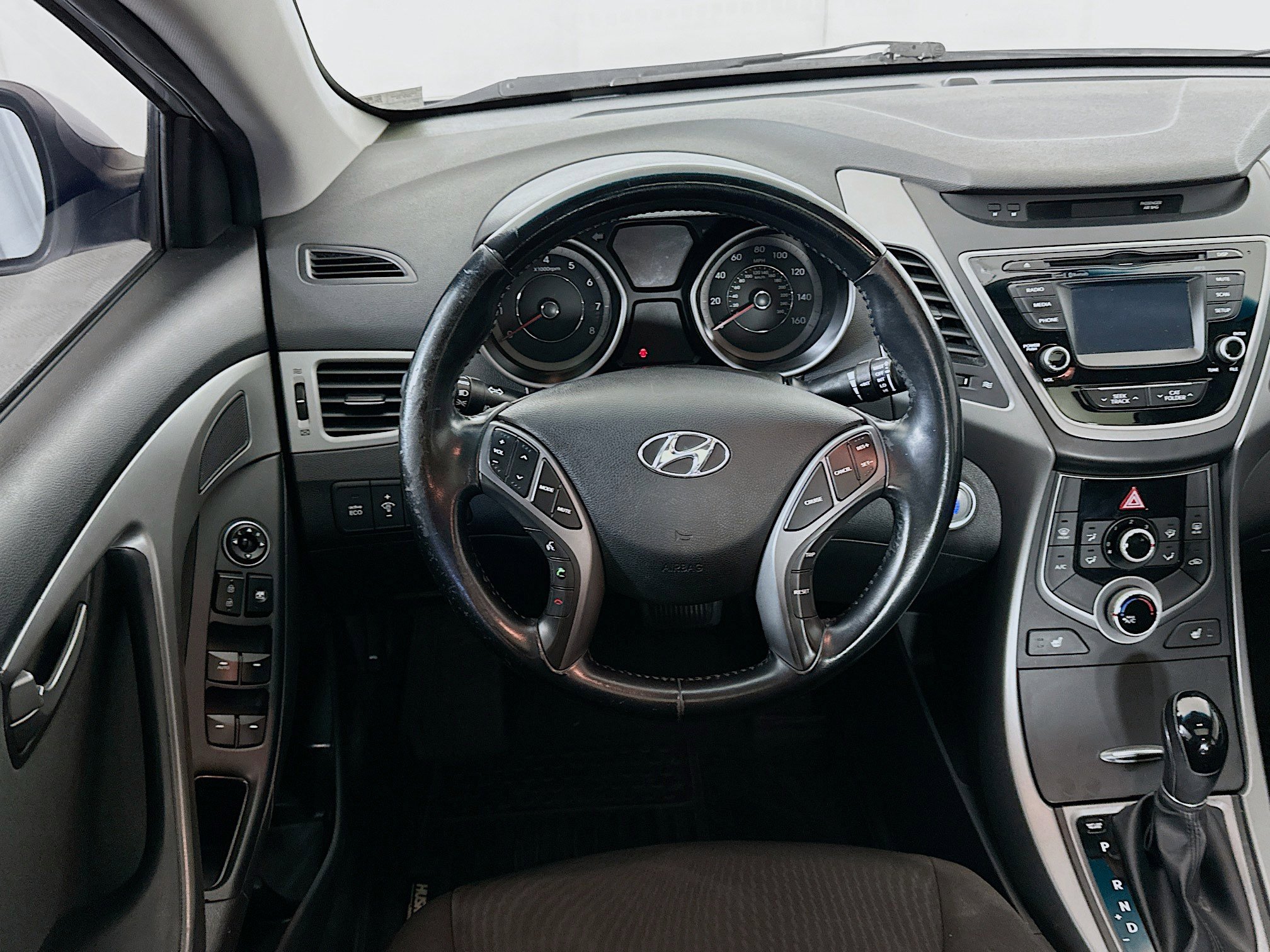 Used 2016 Hyundai Elantra Value Edition FWD image 17