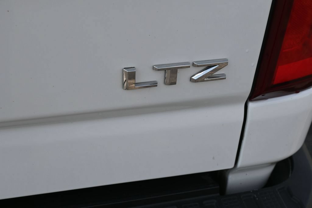Used 2021 Chevrolet Silverado 2500 LTZ w/ LTZ Premium Package AWD/4WD image 48