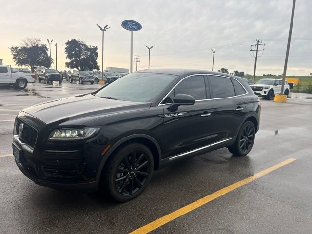 Used 2020 Lincoln Nautilus Reserve AWD/4WD image 2
