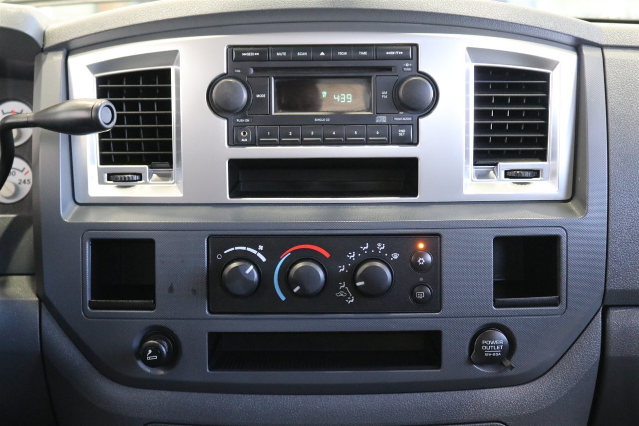 Used 2007 Dodge Ram 2500 Truck SLT w/ Quad Cab Big Horn Value Group AWD/4WD image 91