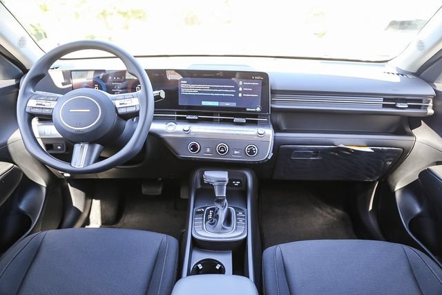 New 2026 Hyundai Kona SE FWD image 13
