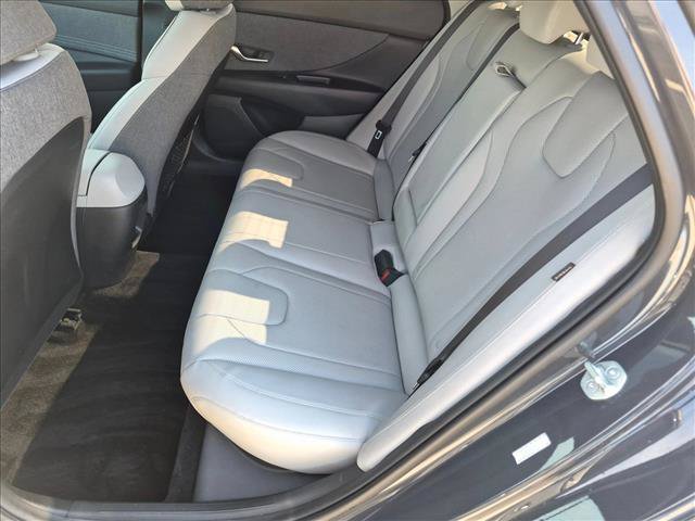 Used 2024 Hyundai Elantra Limited FWD image 22