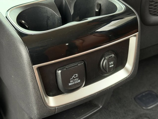 Used 2022 Kia Carnival SX image 44