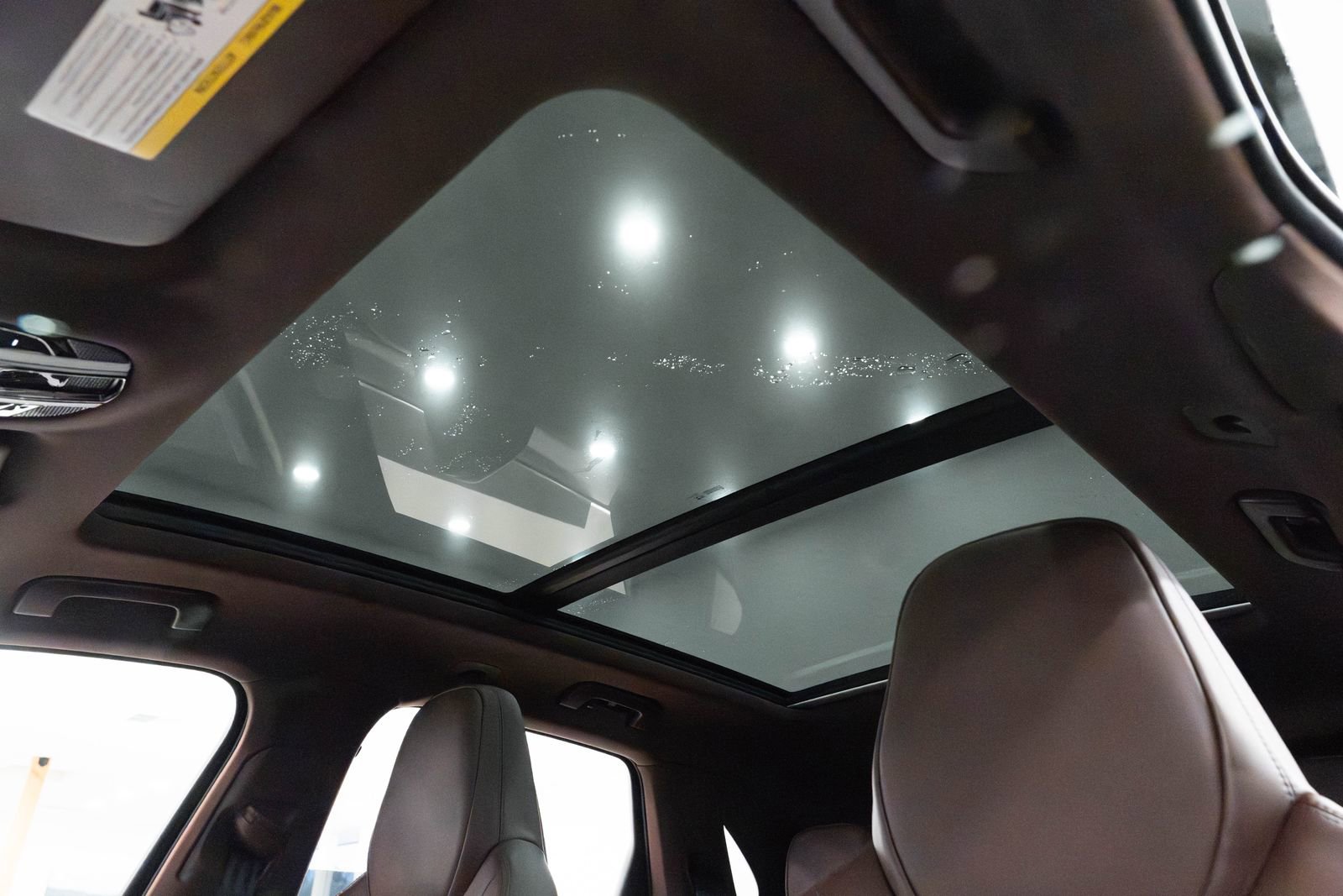 Used 2023 Porsche Cayenne image 15