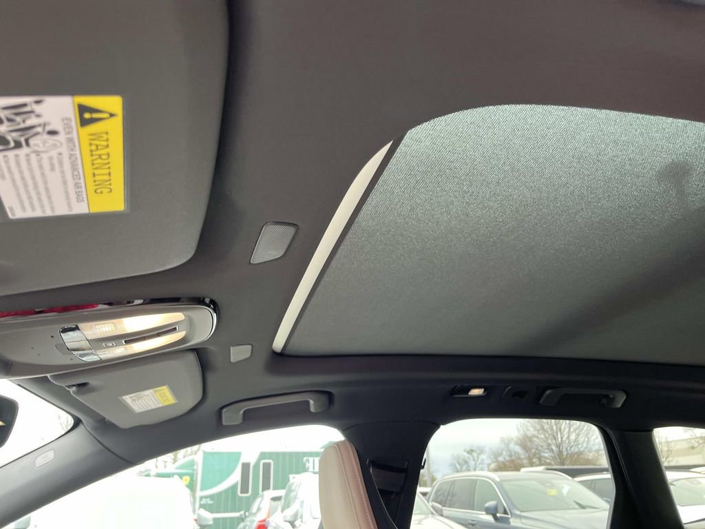 New 2026 Volvo XC60 B5 Core w/ Climate Package image 25