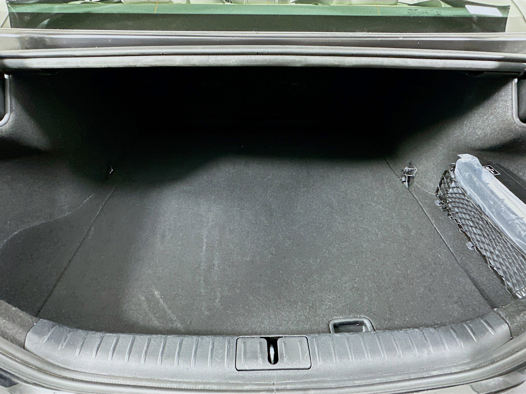 Used 2025 Genesis G70 2.5T image 27