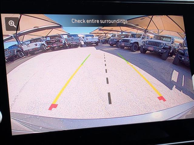 New 2026 Jeep Grand Cherokee Altitude image 12