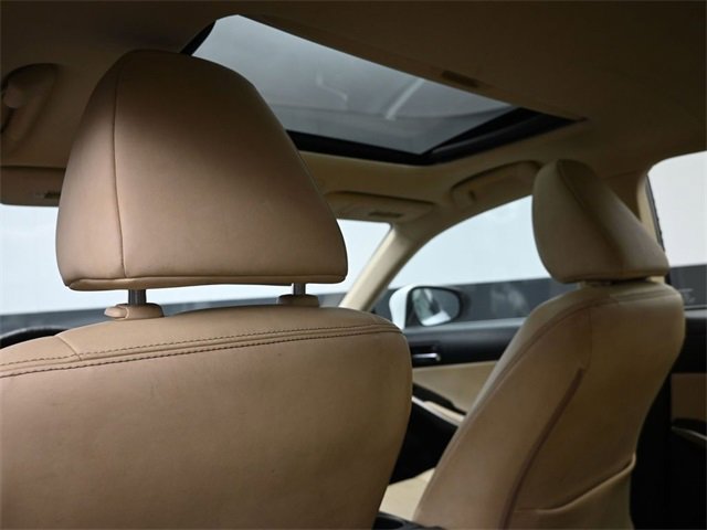 Used 2014 Lexus IS 250 image 29
