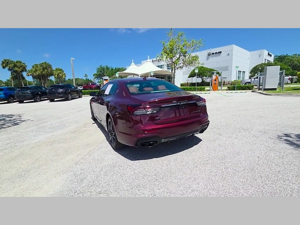 Used 2022 Maserati Quattroporte Trofeo RWD image 43