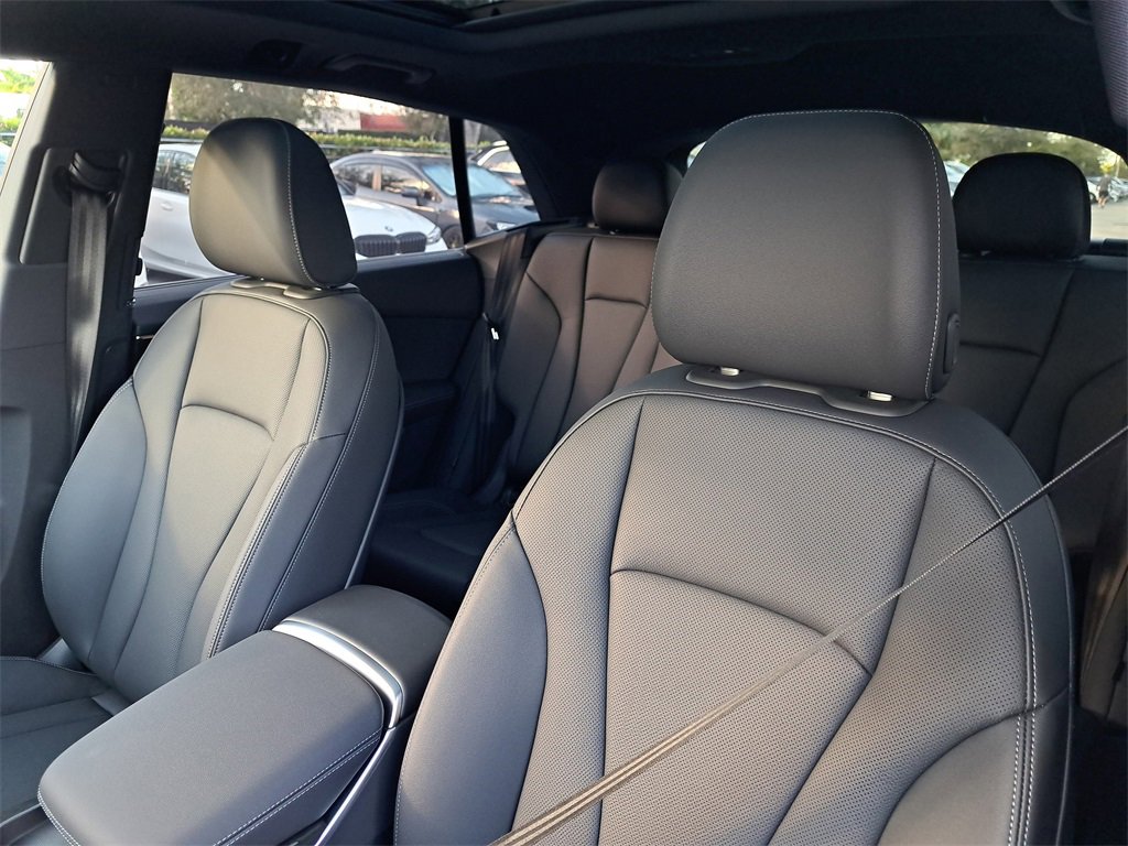 New 2026 Audi Q8 Premium Plus image 17