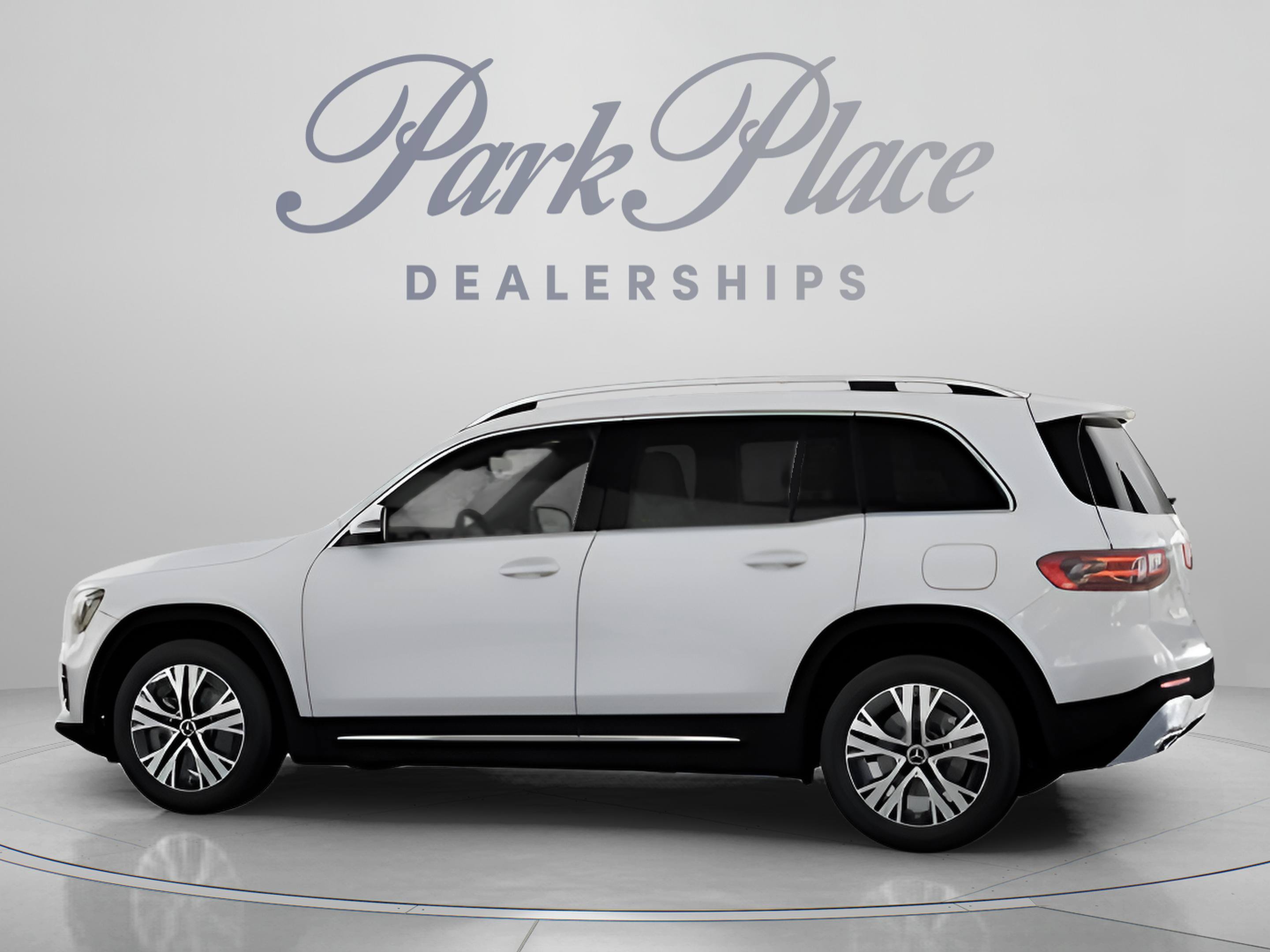 Used 2026 Mercedes-Benz GLB 250 image 9