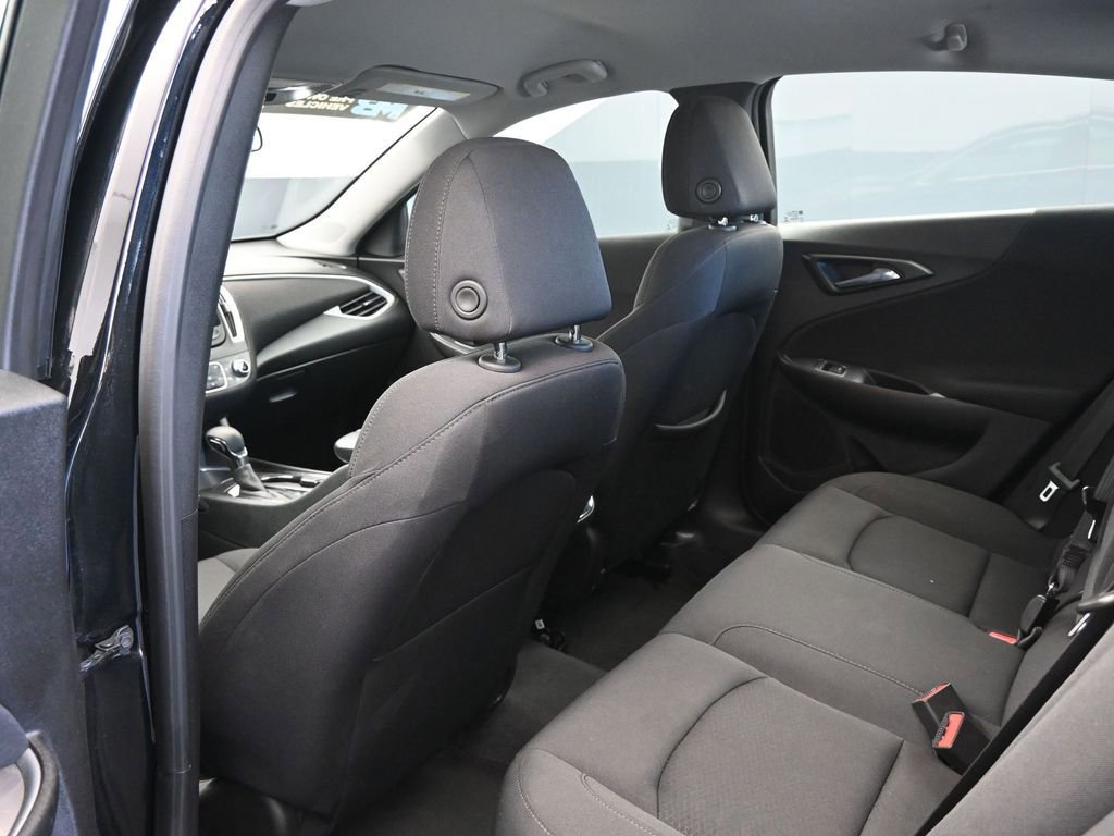 Used 2023 Chevrolet Malibu LT image 19