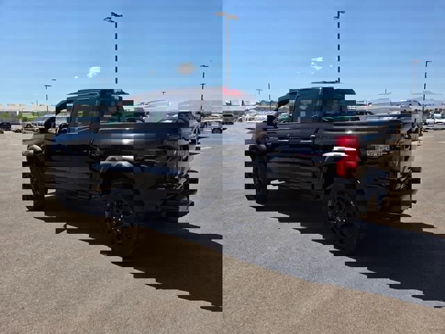 New 2026 Chevrolet Colorado Trail Boss image 3