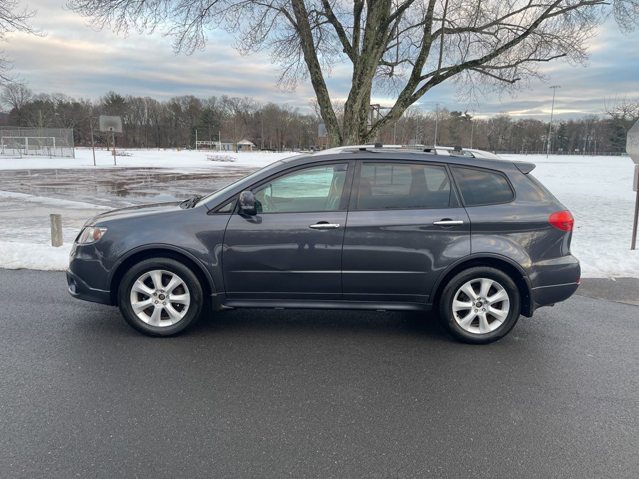 Used 2011 Subaru Tribeca Touring image 11