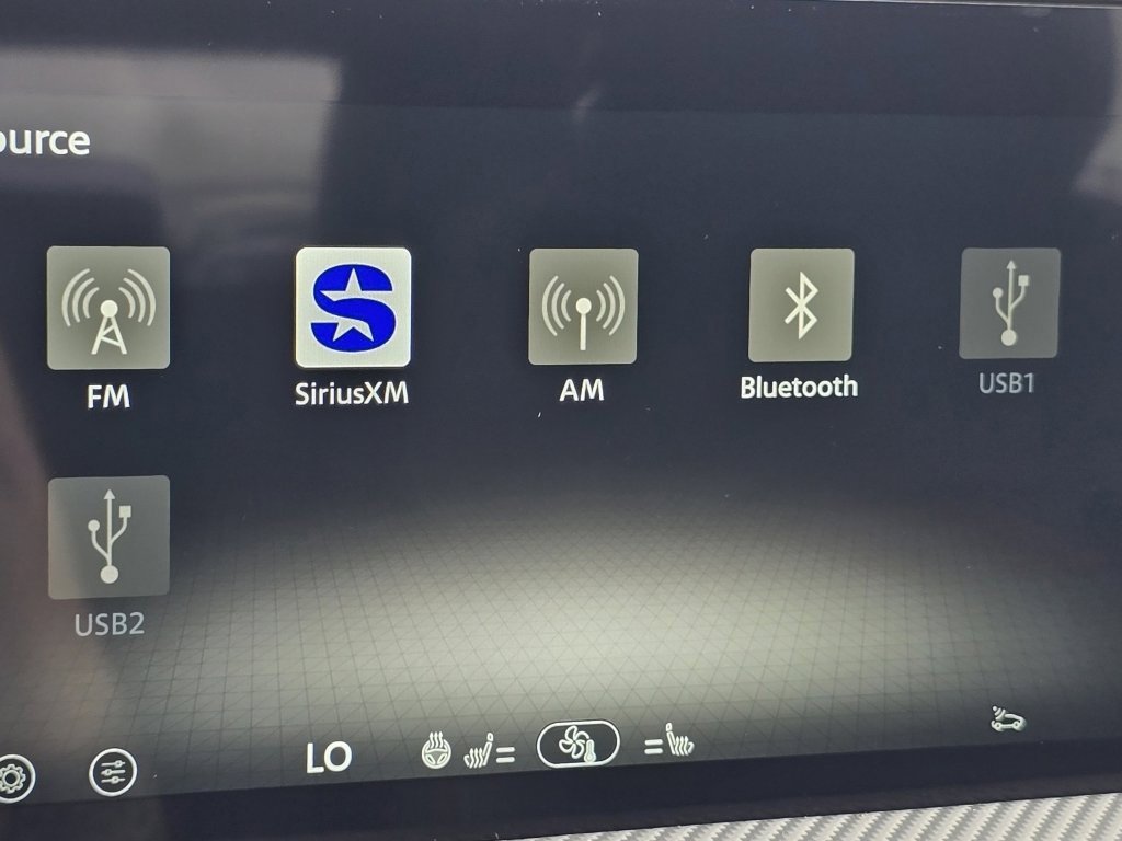 New 2026 Nissan Kicks SR w/ SR Premium Package image 4