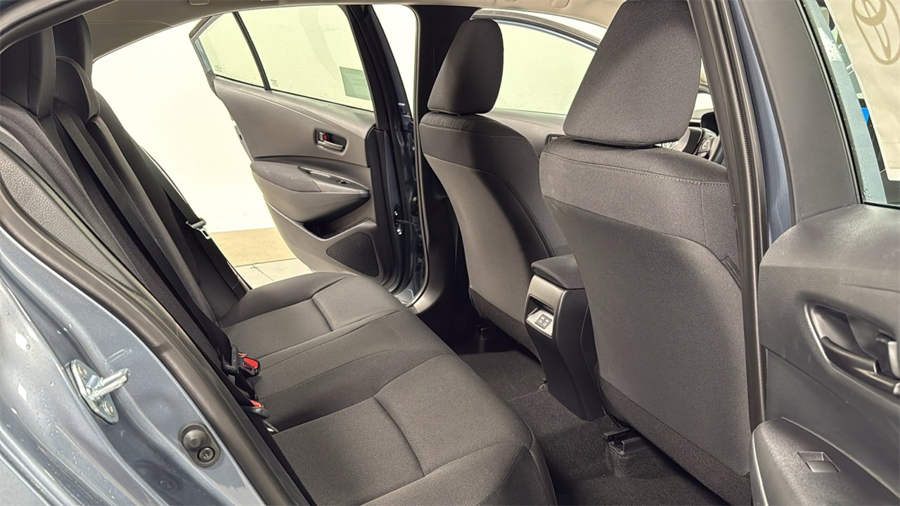 New 2025 Toyota Corolla LE image 17