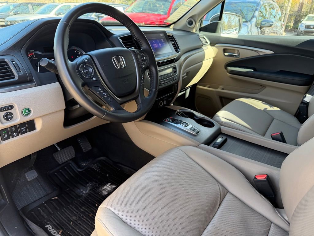Certified 2023 Honda Ridgeline RTL image 21