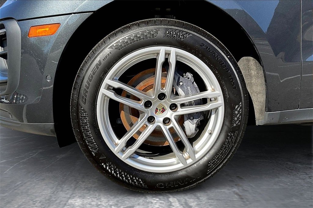 Used 2022 Porsche Macan image 34