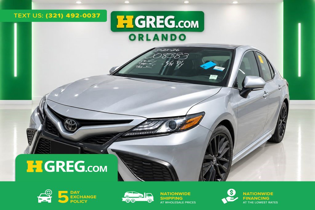 Used 2022 Toyota Camry XSE w/ Carpet Mat Package (TMS) FWD image 1