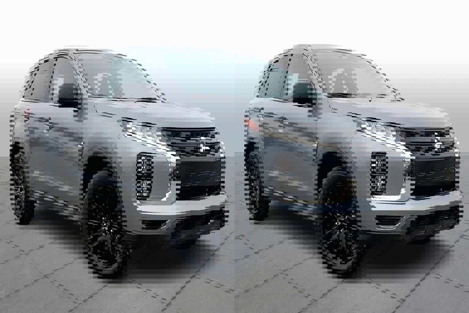 Used 2025 Mitsubishi Outlander Sport LE image 3