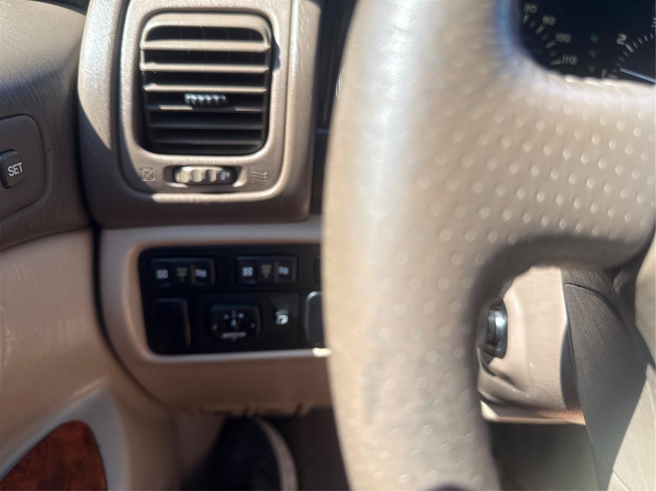 Used 1999 Lexus LX 470 4WD image 20