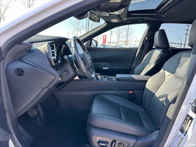 Used 2024 Lexus RX 350 w/ Convenience Package image 21