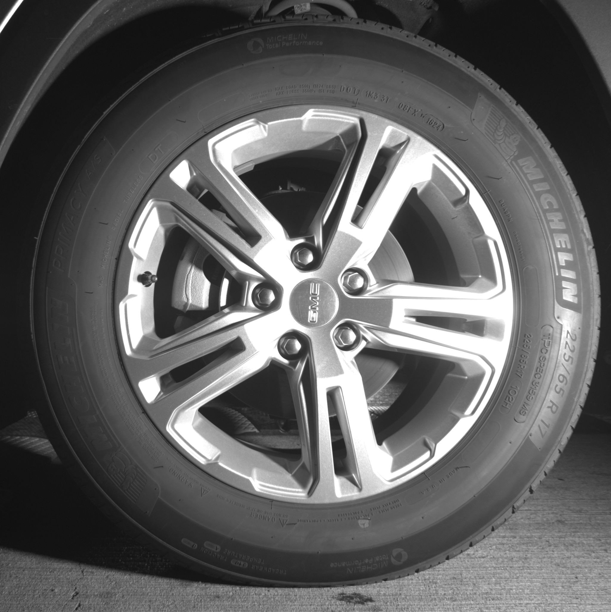 Used 2024 GMC Terrain SLE image 17