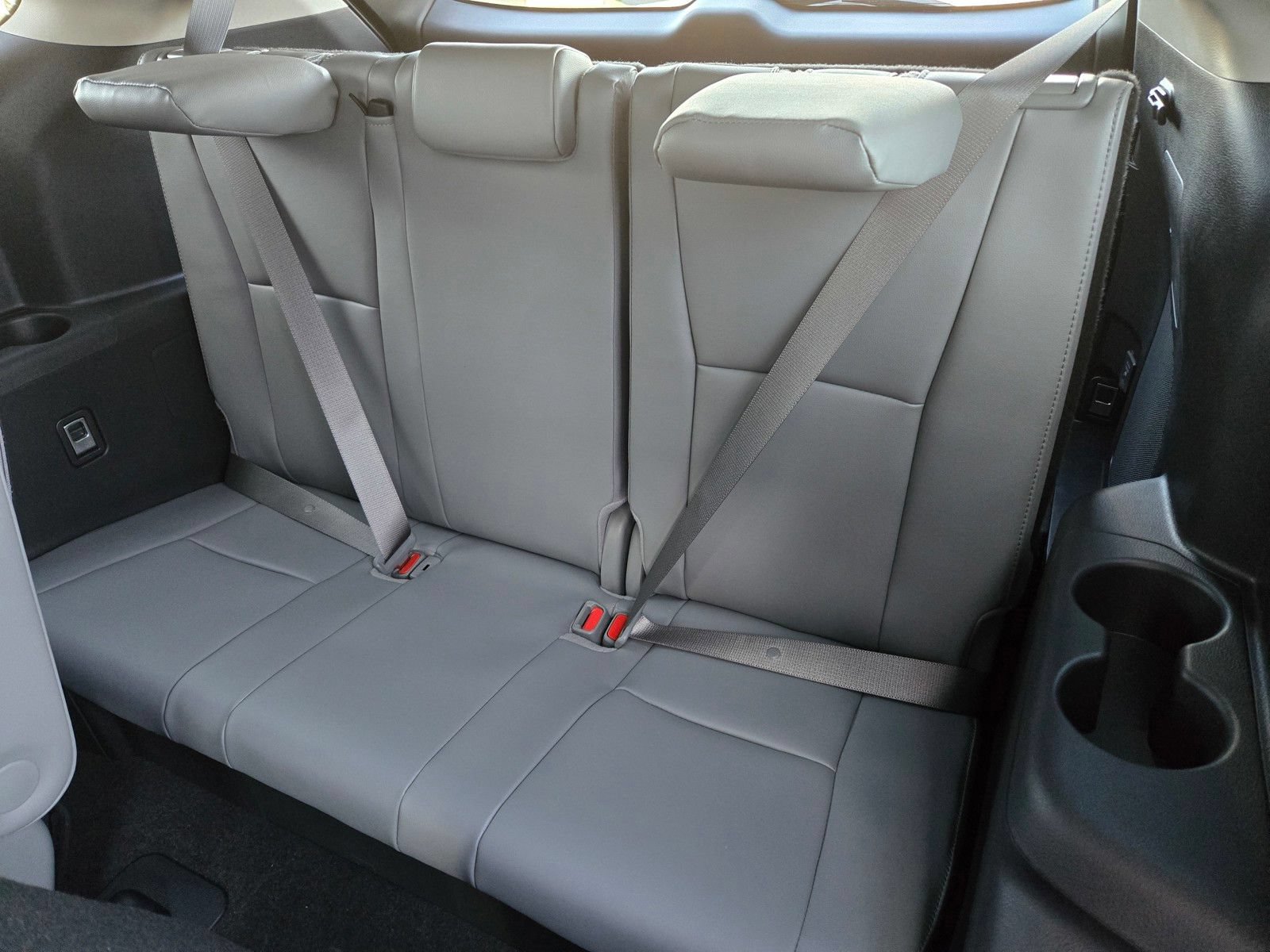 Certified 2026 Toyota Highlander Limited AWD/4WD image 12