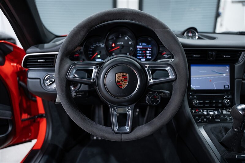 Used 2017 Porsche 911 Carrera GTS RWD image 19