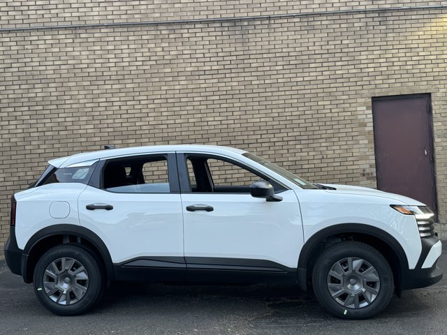 New 2026 Nissan Kicks S FWD image 4