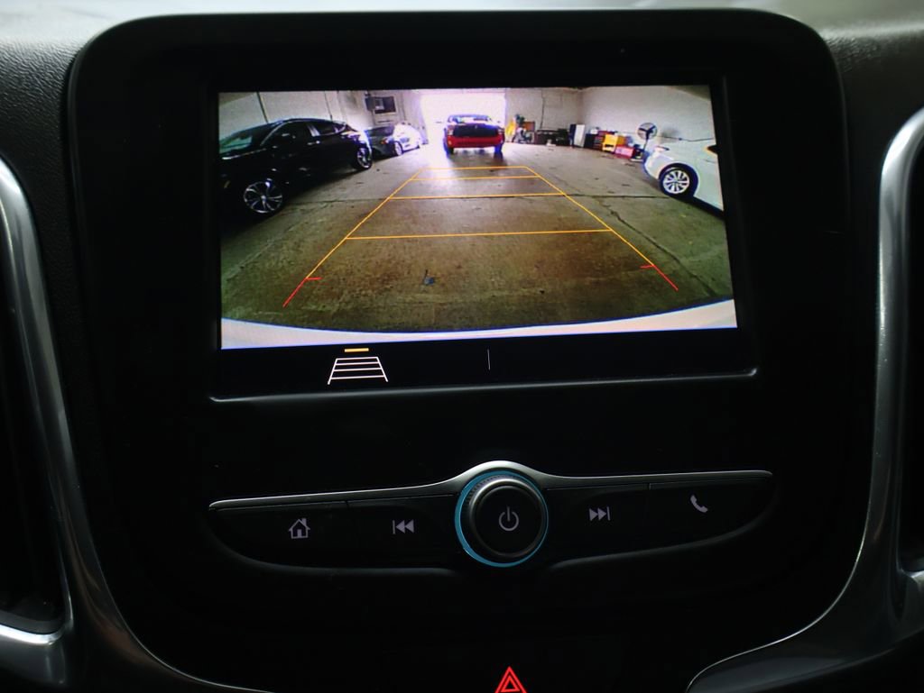 Used 2020 Chevrolet Equinox LS w/ LS Convenience Package AWD/4WD image 22