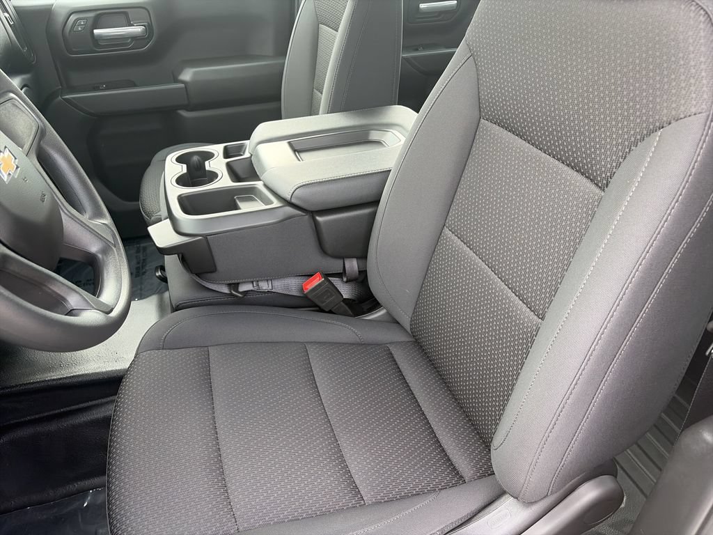 Used 2025 Chevrolet Silverado 1500 W/T AWD/4WD image 11