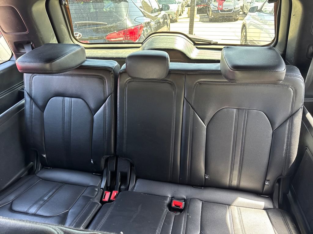 Used 2021 Ford Expedition Limited AWD/4WD image 26