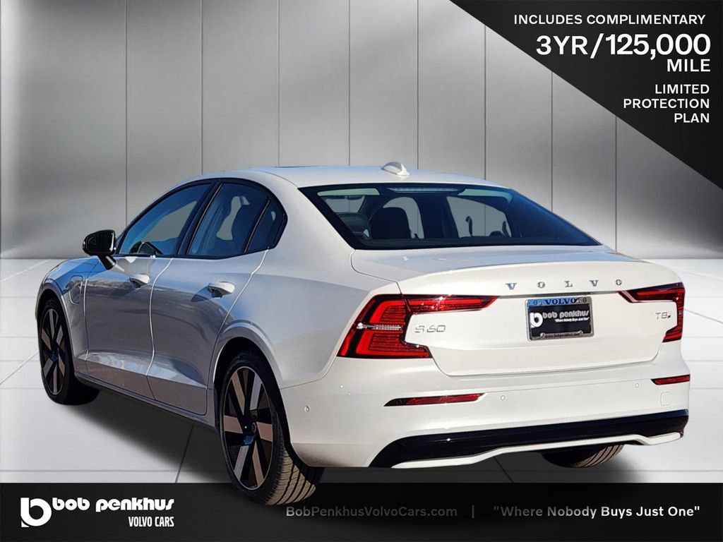 Used 2025 Volvo S60 T8 Plus image 27
