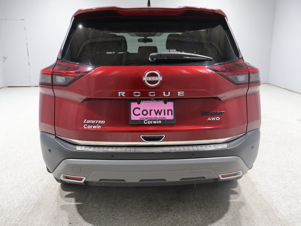 Used 2023 Nissan Rogue S AWD/4WD image 3
